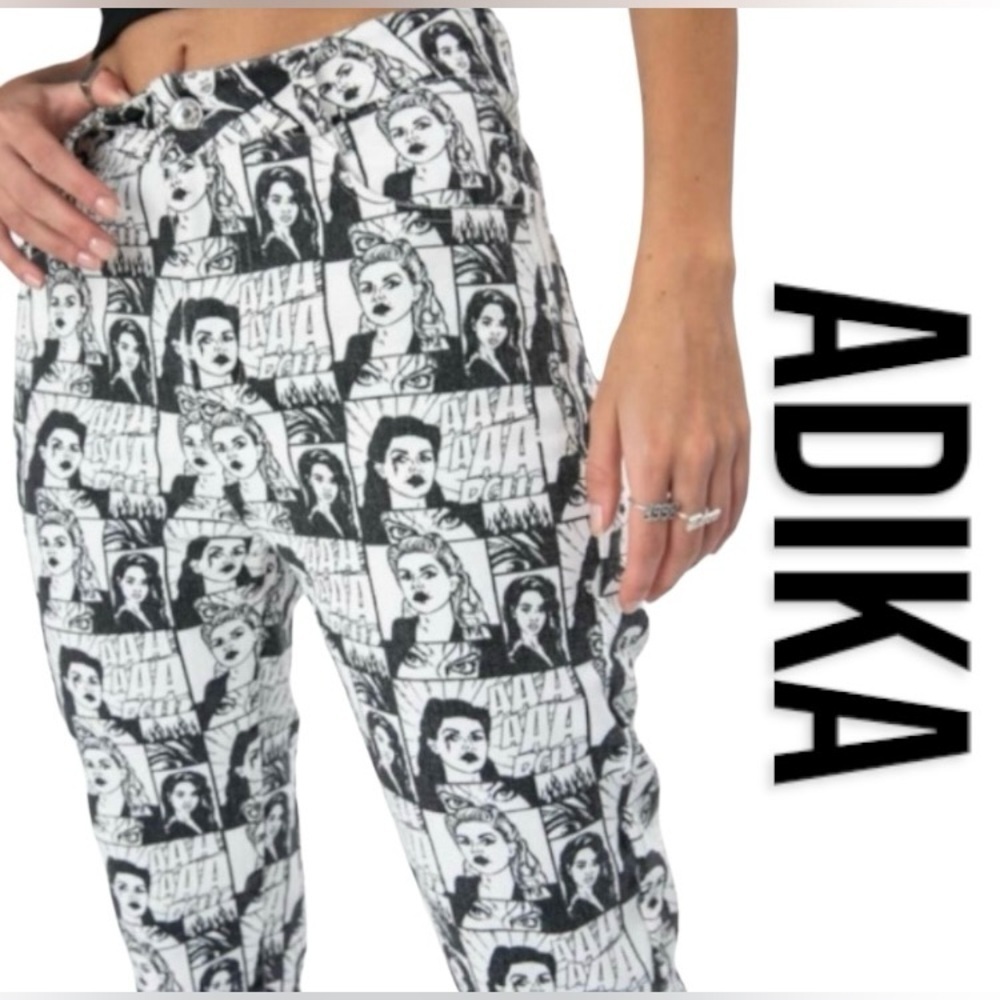 Adika Comic Print Jeans Size Large 30 Women's Black and White